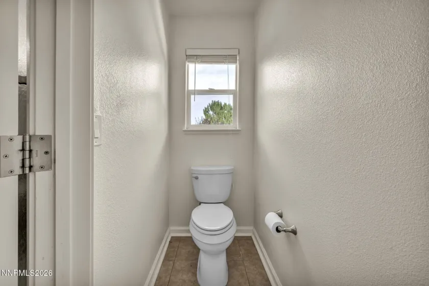 9825 Suncrest, Reno, Nevada 89506, 4 Bedrooms Bedrooms, ,3 BathroomsBathrooms,Residential,Residential,Suncrest,0,260011409