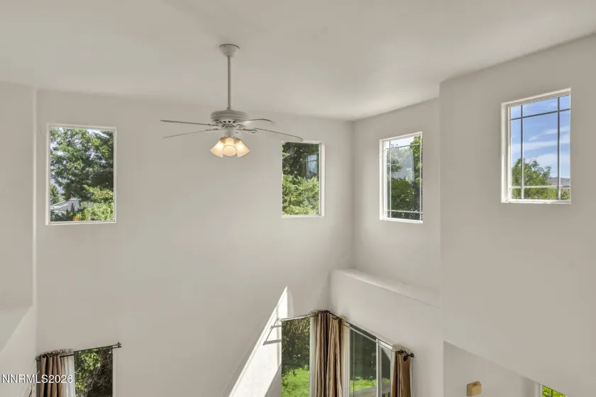 9825 Suncrest, Reno, Nevada 89506, 4 Bedrooms Bedrooms, ,3 BathroomsBathrooms,Residential,Residential,Suncrest,0,260011409