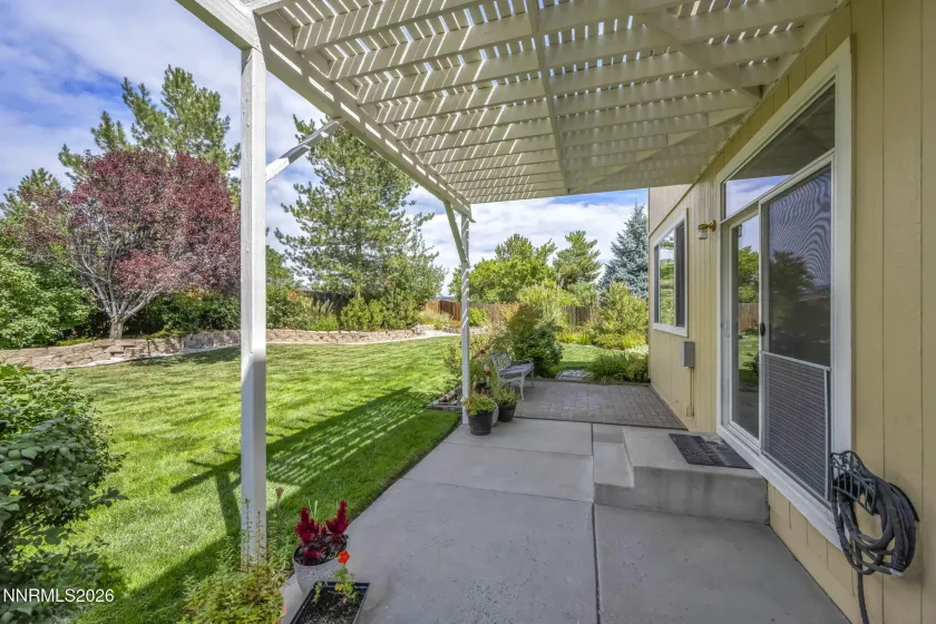 9825 Suncrest, Reno, Nevada 89506, 4 Bedrooms Bedrooms, ,3 BathroomsBathrooms,Residential,Residential,Suncrest,0,260011409