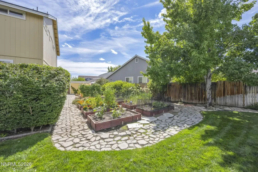 9825 Suncrest, Reno, Nevada 89506, 4 Bedrooms Bedrooms, ,3 BathroomsBathrooms,Residential,Residential,Suncrest,0,260011409