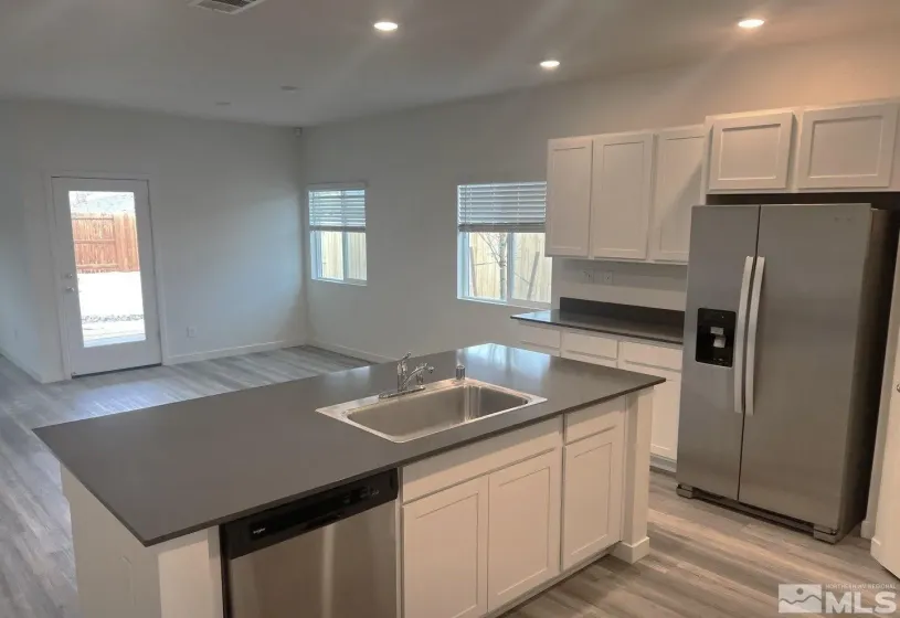 1780 Timberland, Fernley, Nevada 89408, 4 Bedrooms Bedrooms, ,2 BathroomsBathrooms,Residential Lease,Manufactured,Timberland,0,260011411