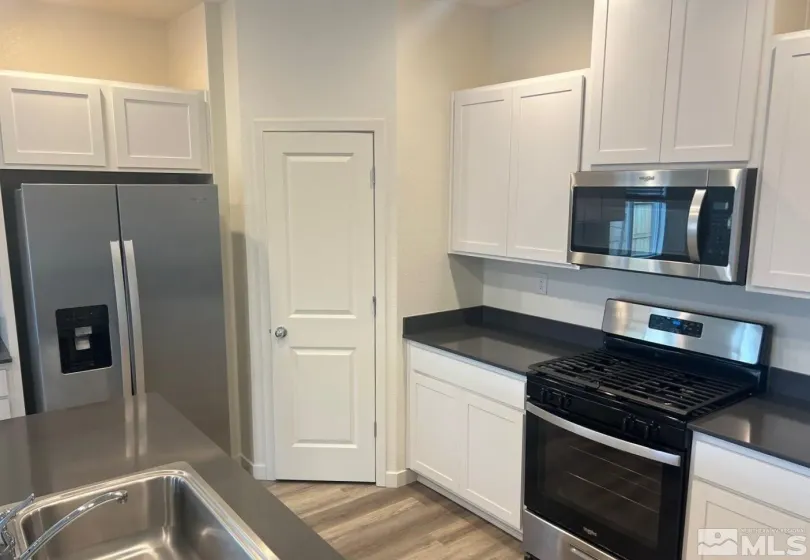 1780 Timberland, Fernley, Nevada 89408, 4 Bedrooms Bedrooms, ,2 BathroomsBathrooms,Residential Lease,Manufactured,Timberland,0,260011411