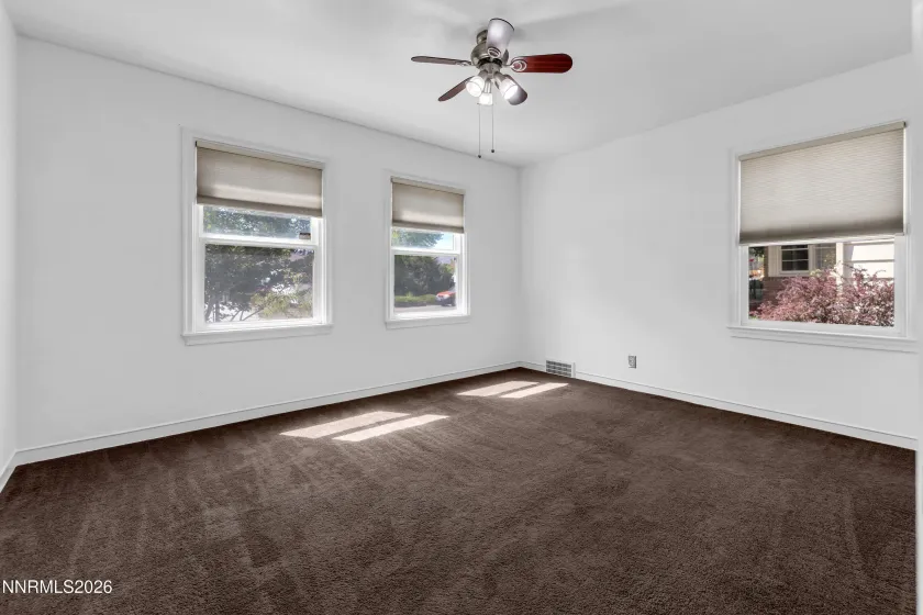 1075 University, Reno, Nevada 89503, 3 Bedrooms Bedrooms, ,1 BathroomBathrooms,Residential,Residential,University,0,260011412