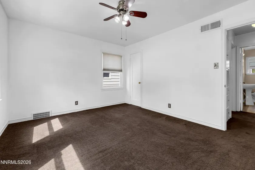 1075 University, Reno, Nevada 89503, 3 Bedrooms Bedrooms, ,1 BathroomBathrooms,Residential,Residential,University,0,260011412