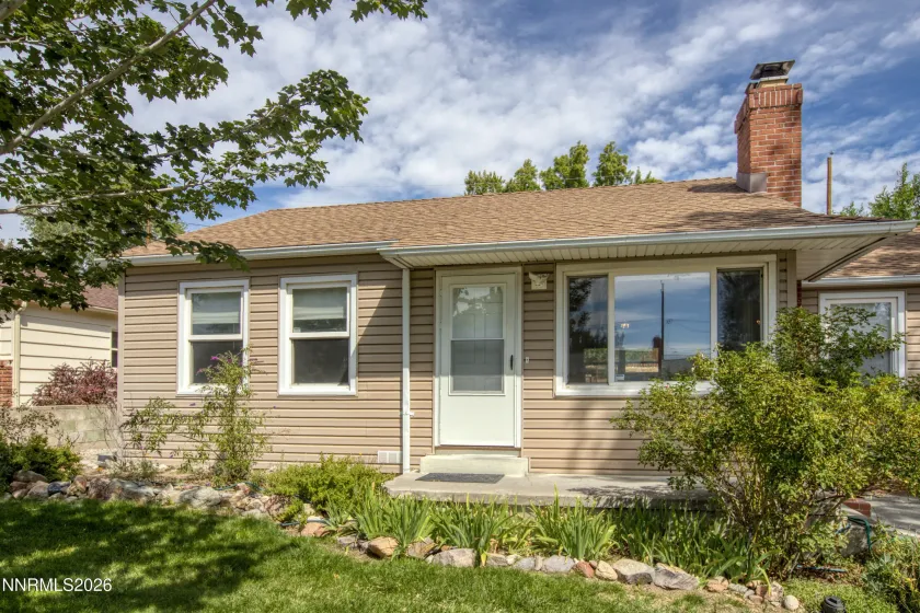 1075 University, Reno, Nevada 89503, 3 Bedrooms Bedrooms, ,1 BathroomBathrooms,Residential,Residential,University,0,260011412