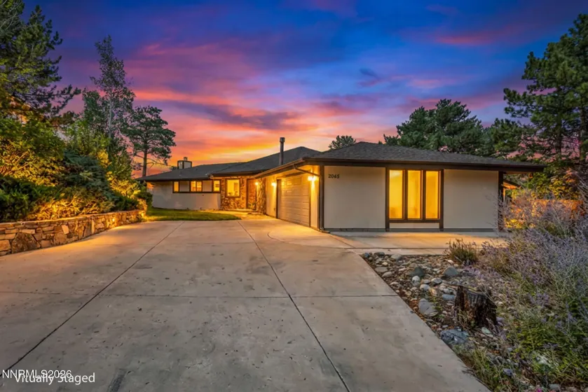 2045 Driscoll, Reno, Nevada 89509, 4 Bedrooms Bedrooms, ,3 BathroomsBathrooms,Residential,Residential,Driscoll,0,260011413
