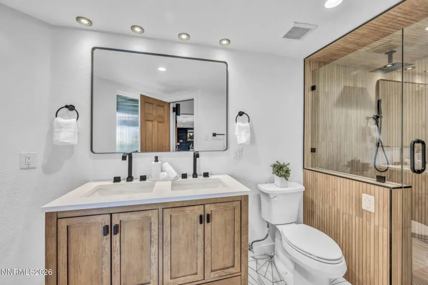 2045 Driscoll, Reno, Nevada 89509, 4 Bedrooms Bedrooms, ,3 BathroomsBathrooms,Residential,Residential,Driscoll,0,260011413