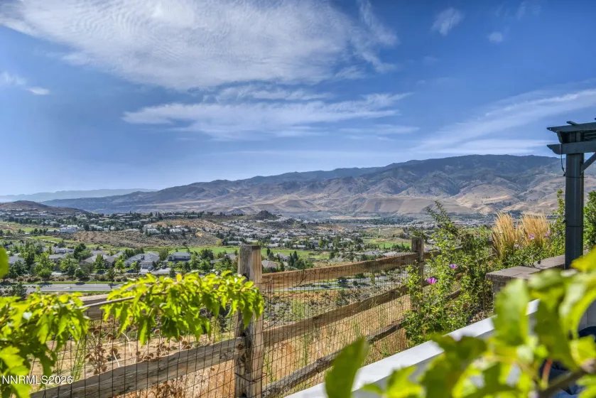8908 Suncreek, Reno, Nevada 89523, 5 Bedrooms Bedrooms, ,6 BathroomsBathrooms,Residential,Residential,Suncreek,0,260011416