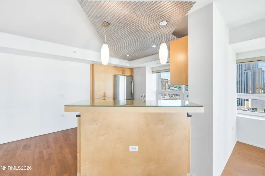 255 Sierra, Reno, Nevada 89501, 1 Bedroom Bedrooms, ,1 BathroomBathrooms,Residential,Residential,Sierra,0,260011422