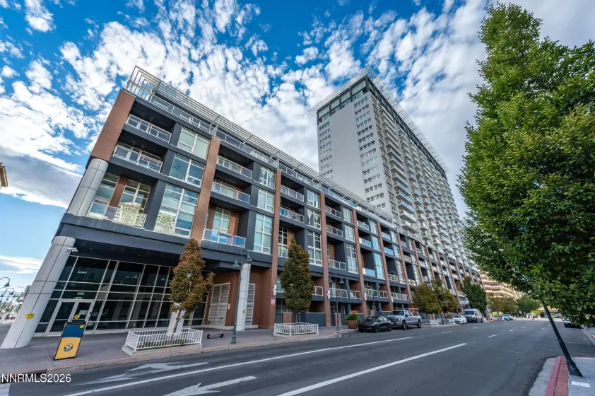 255 Sierra, Reno, Nevada 89501, 1 Bedroom Bedrooms, ,1 BathroomBathrooms,Residential,Residential,Sierra,0,260011422