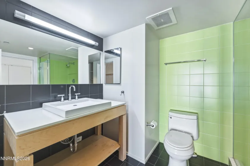 255 Sierra, Reno, Nevada 89501, 1 Bedroom Bedrooms, ,1 BathroomBathrooms,Residential,Residential,Sierra,0,260011422
