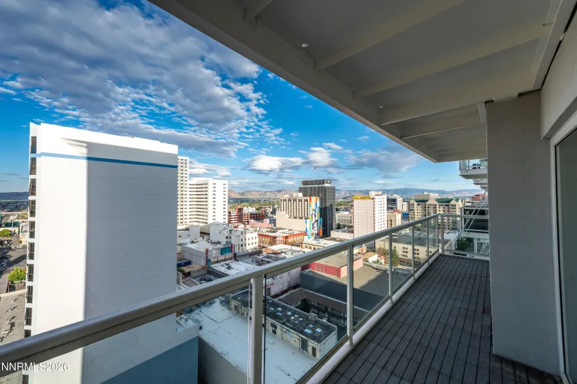 255 Sierra, Reno, Nevada 89501, 1 Bedroom Bedrooms, ,1 BathroomBathrooms,Residential,Residential,Sierra,0,260011422