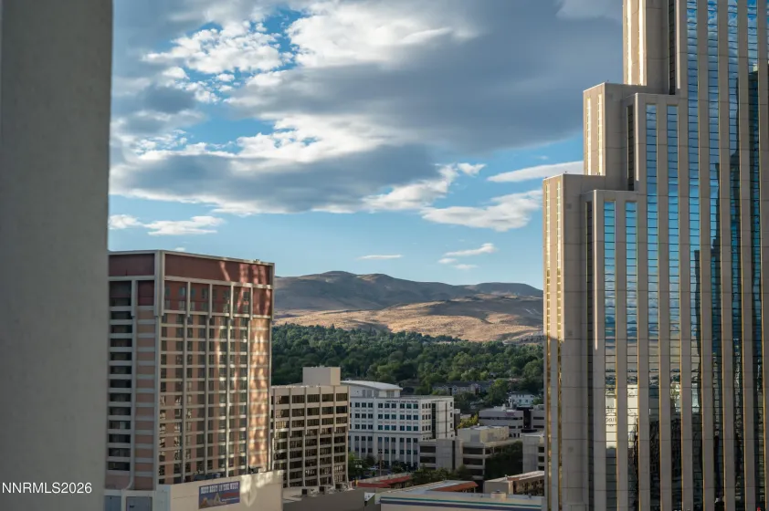 255 Sierra, Reno, Nevada 89501, 1 Bedroom Bedrooms, ,1 BathroomBathrooms,Residential,Residential,Sierra,0,260011422