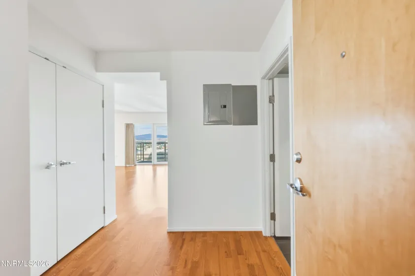 255 Sierra, Reno, Nevada 89501, 1 Bedroom Bedrooms, ,1 BathroomBathrooms,Residential,Residential,Sierra,0,260011422