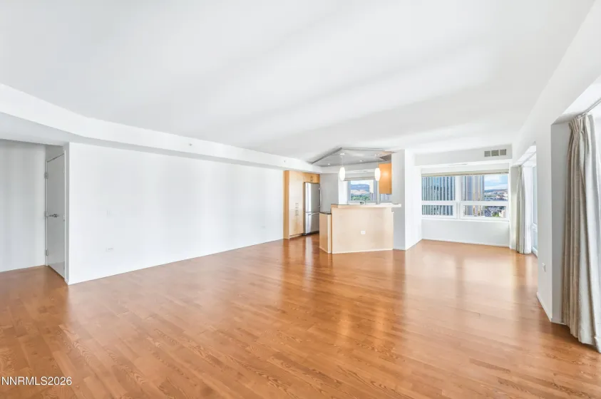 255 Sierra, Reno, Nevada 89501, 1 Bedroom Bedrooms, ,1 BathroomBathrooms,Residential,Residential,Sierra,0,260011422