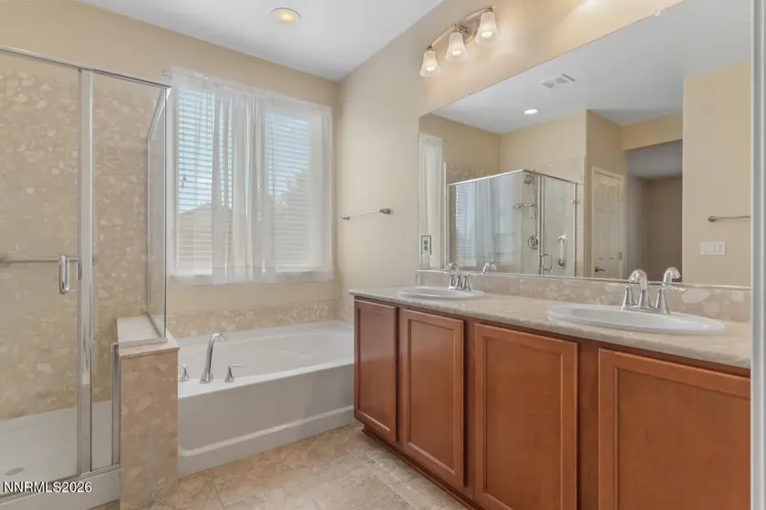 9090 Convair, Reno, Nevada 89506, 4 Bedrooms Bedrooms, ,2 BathroomsBathrooms,Residential,Residential,Convair,0,260011420