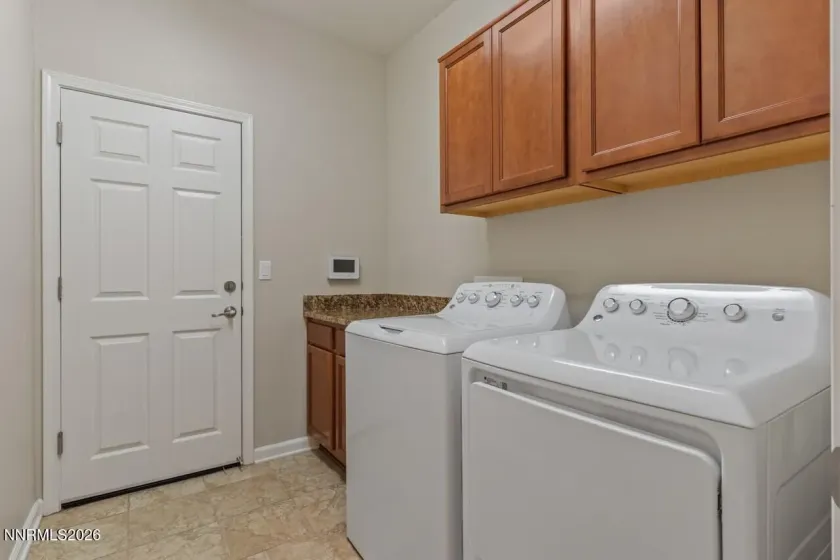 9090 Convair, Reno, Nevada 89506, 4 Bedrooms Bedrooms, ,2 BathroomsBathrooms,Residential,Residential,Convair,0,260011420