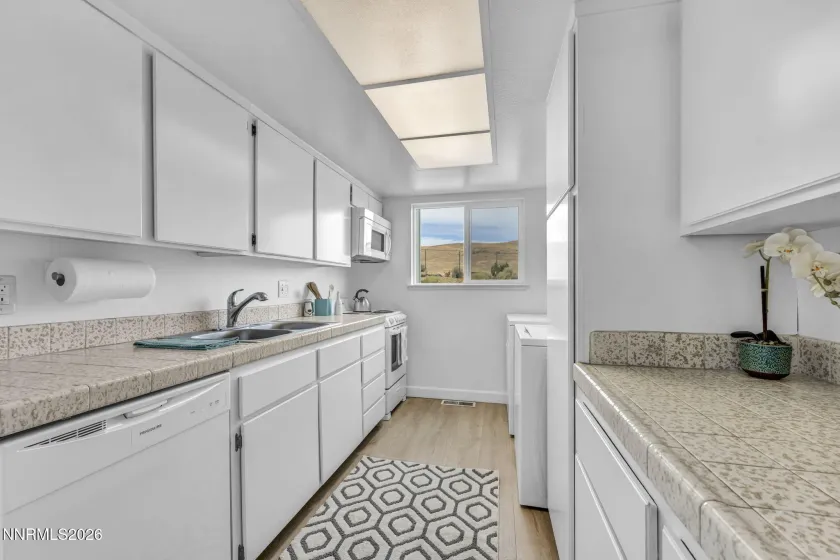 3575 Balboa, Reno, Nevada 89503, 3 Bedrooms Bedrooms, ,3 BathroomsBathrooms,Residential,Residential,Balboa,0,260011424