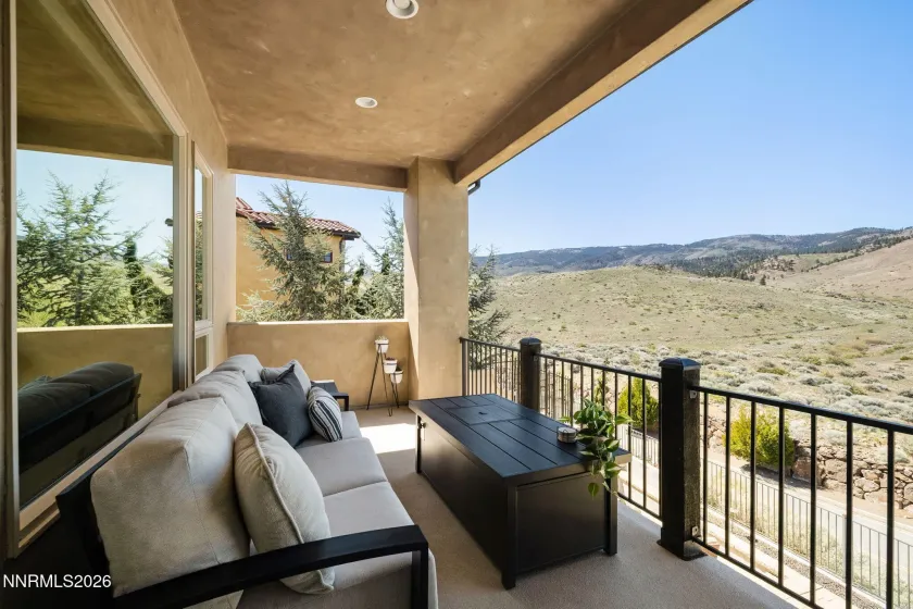 3172 Vista Favoloso, Reno, Nevada 89519, 4 Bedrooms Bedrooms, ,5 BathroomsBathrooms,Residential,Residential,Vista Favoloso,0,260011427