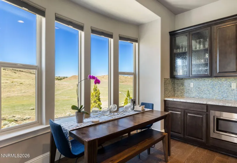 3172 Vista Favoloso, Reno, Nevada 89519, 4 Bedrooms Bedrooms, ,5 BathroomsBathrooms,Residential,Residential,Vista Favoloso,0,260011427