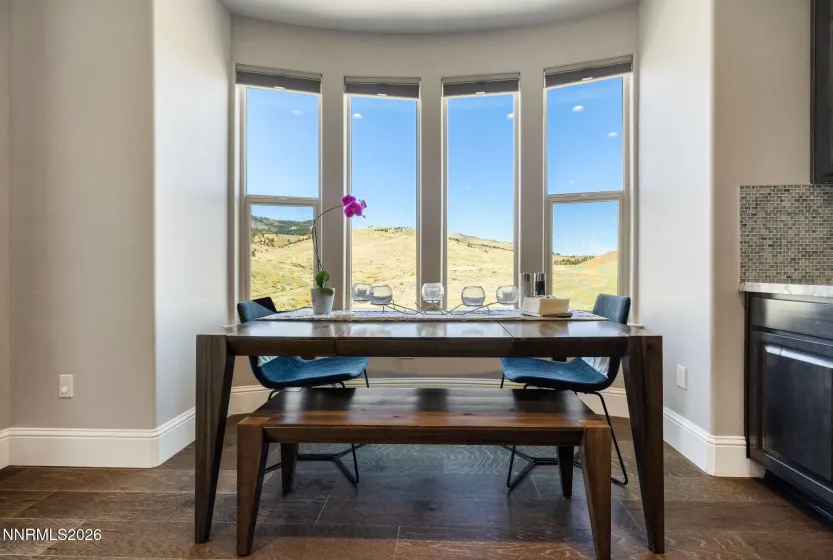 3172 Vista Favoloso, Reno, Nevada 89519, 4 Bedrooms Bedrooms, ,5 BathroomsBathrooms,Residential,Residential,Vista Favoloso,0,260011427