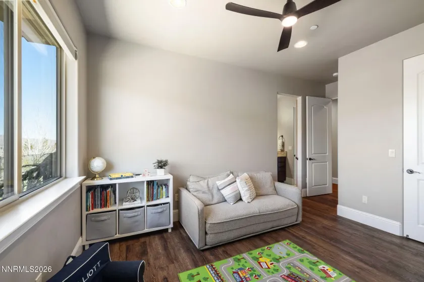 3172 Vista Favoloso, Reno, Nevada 89519, 4 Bedrooms Bedrooms, ,5 BathroomsBathrooms,Residential,Residential,Vista Favoloso,0,260011427