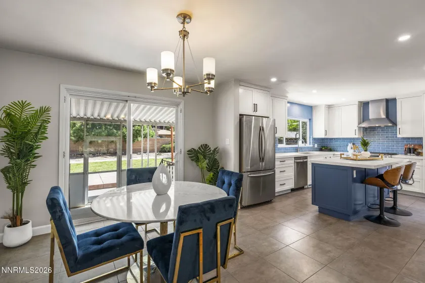 2302 Idlewild, Reno, Nevada 89509, 3 Bedrooms Bedrooms, ,2 BathroomsBathrooms,Residential,Residential,Idlewild,0,260011431