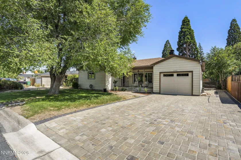2302 Idlewild, Reno, Nevada 89509, 3 Bedrooms Bedrooms, ,2 BathroomsBathrooms,Residential,Residential,Idlewild,0,260011431