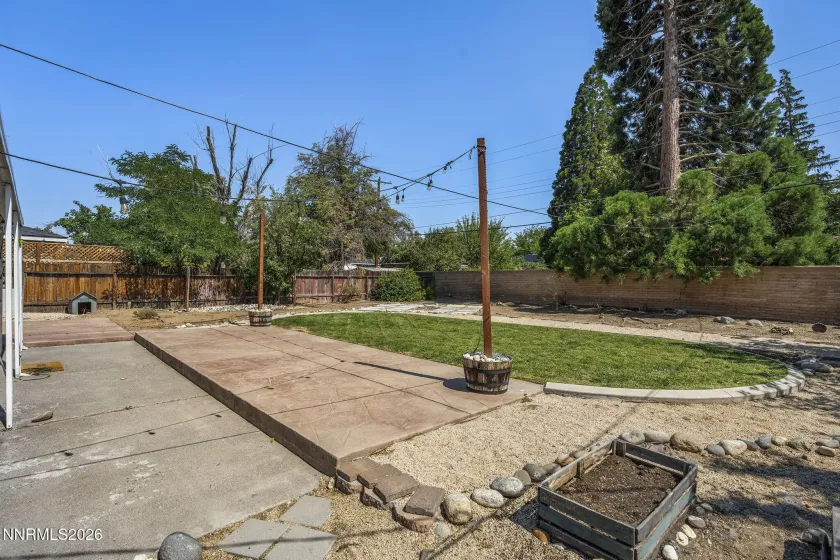 2302 Idlewild, Reno, Nevada 89509, 3 Bedrooms Bedrooms, ,2 BathroomsBathrooms,Residential,Residential,Idlewild,0,260011431