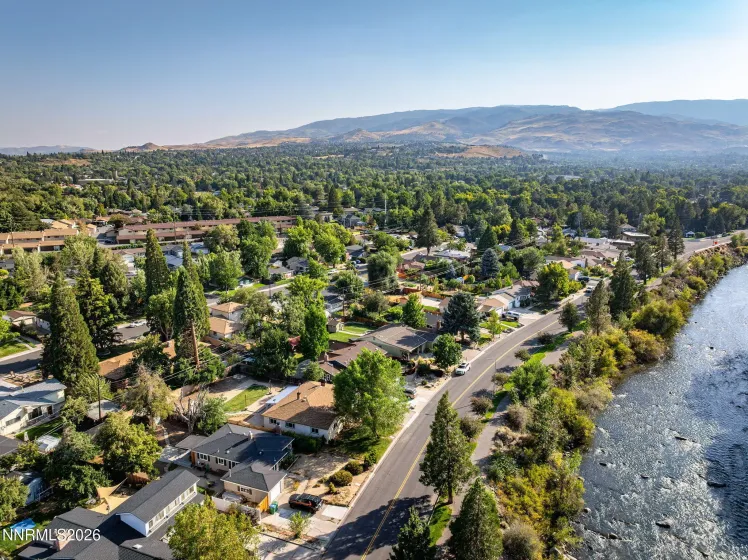 2302 Idlewild, Reno, Nevada 89509, 3 Bedrooms Bedrooms, ,2 BathroomsBathrooms,Residential,Residential,Idlewild,0,260011431