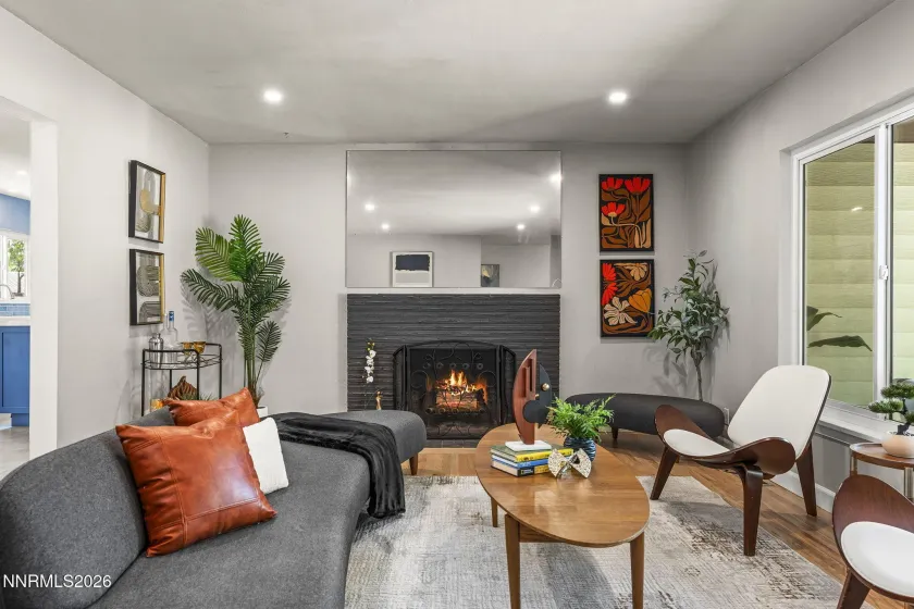 2302 Idlewild, Reno, Nevada 89509, 3 Bedrooms Bedrooms, ,2 BathroomsBathrooms,Residential,Residential,Idlewild,0,260011431