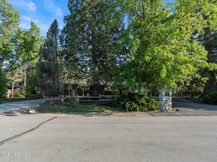 5380 Ambrose, Reno, Nevada 89519, 3 Bedrooms Bedrooms, ,2 BathroomsBathrooms,Residential,Residential,Ambrose,0,260011434