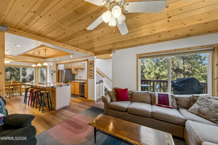 165 Holly, Stateline, Nevada 89449, 3 Bedrooms Bedrooms, ,4 BathroomsBathrooms,Residential,Residential,Holly,0,260011435