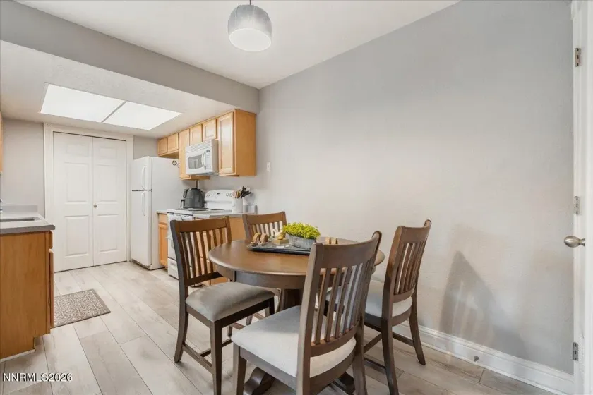 555 Patriot, Reno, Nevada 89511, 2 Bedrooms Bedrooms, ,1 BathroomBathrooms,Residential,Residential,Patriot,0,260011436