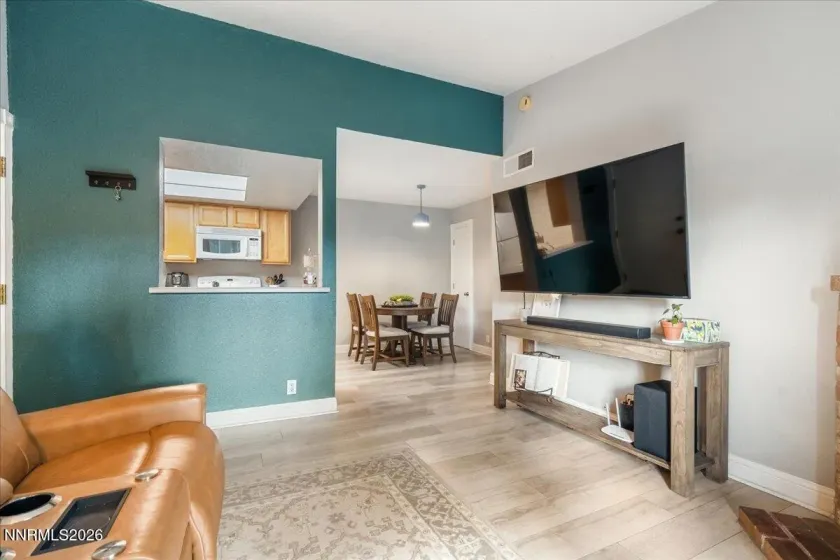 555 Patriot, Reno, Nevada 89511, 2 Bedrooms Bedrooms, ,1 BathroomBathrooms,Residential,Residential,Patriot,0,260011436