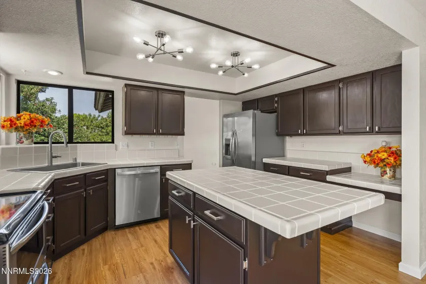5172 Palo Alto, Sparks, Nevada 89436, 4 Bedrooms Bedrooms, ,3 BathroomsBathrooms,Residential,Residential,Palo Alto,0,260011437