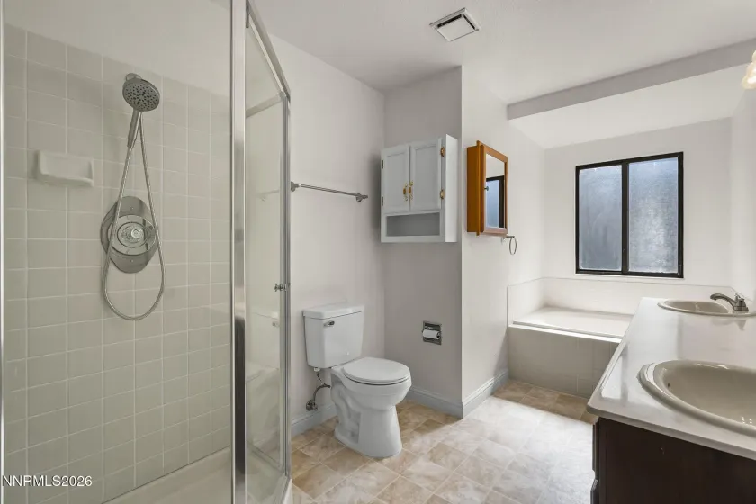 5172 Palo Alto, Sparks, Nevada 89436, 4 Bedrooms Bedrooms, ,3 BathroomsBathrooms,Residential,Residential,Palo Alto,0,260011437