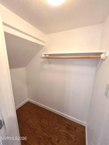 9229 Lone Wolf, Reno, Nevada 89506, 2 Bedrooms Bedrooms, ,2 BathroomsBathrooms,Residential,Residential,Lone Wolf,0,260011438