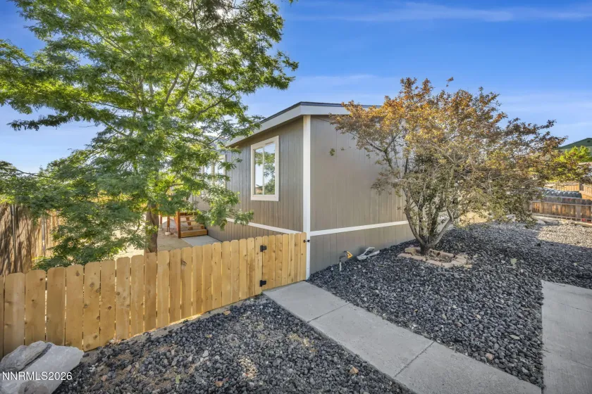 4962 Newport, Reno, Nevada 89506, 3 Bedrooms Bedrooms, ,2 BathroomsBathrooms,Residential,Residential,Newport,0,260011439