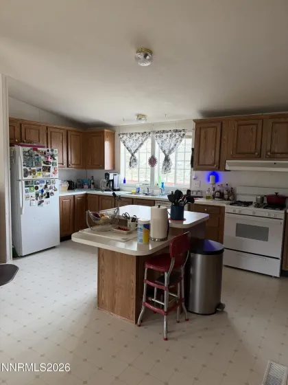 3920 Sandstone, Topaz Ranch Estates, Nevada 89444, 3 Bedrooms Bedrooms, ,2 BathroomsBathrooms,Residential,Residential,Sandstone,0,260007159