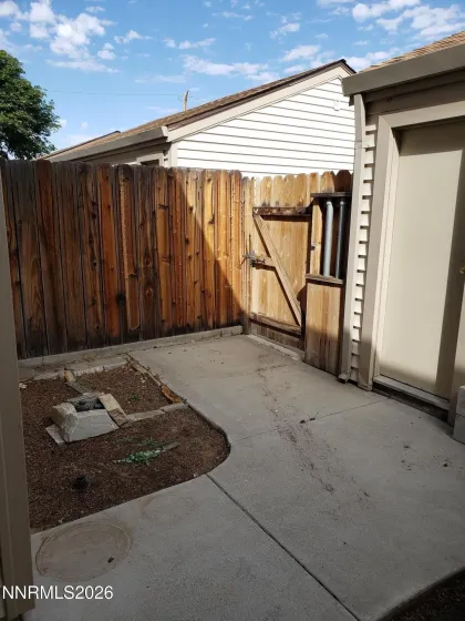 13810 Lear, Reno, Nevada 89506, 2 Bedrooms Bedrooms, ,2 BathroomsBathrooms,Residential,Residential,Lear,0,260011442