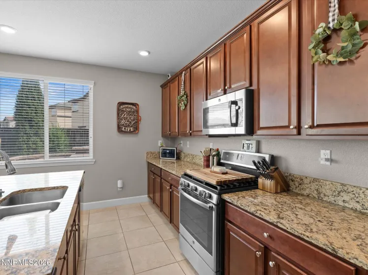 6980 Bannister, Sparks, Nevada 89436, 4 Bedrooms Bedrooms, ,4 BathroomsBathrooms,Residential,Residential,Bannister,0,260011446