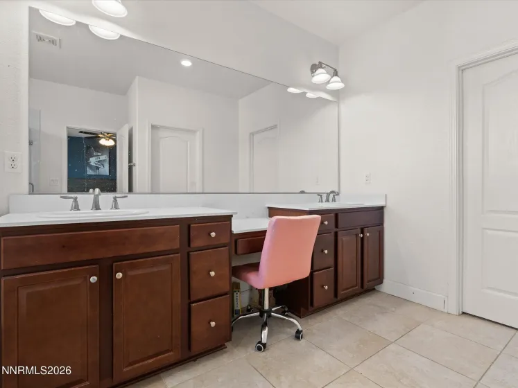 6980 Bannister, Sparks, Nevada 89436, 4 Bedrooms Bedrooms, ,4 BathroomsBathrooms,Residential,Residential,Bannister,0,260011446
