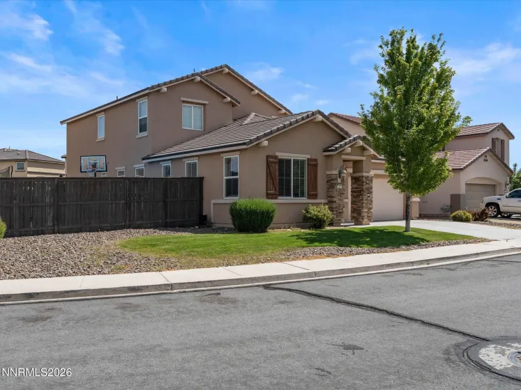 6980 Bannister, Sparks, Nevada 89436, 4 Bedrooms Bedrooms, ,4 BathroomsBathrooms,Residential,Residential,Bannister,0,260011446