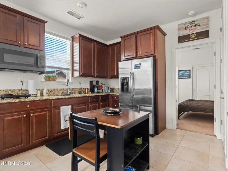 6980 Bannister, Sparks, Nevada 89436, 4 Bedrooms Bedrooms, ,4 BathroomsBathrooms,Residential,Residential,Bannister,0,260011446