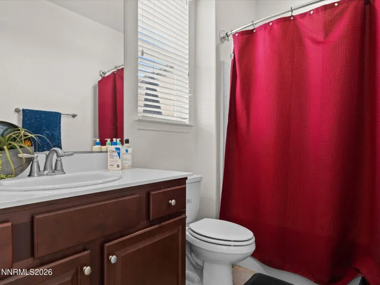 6980 Bannister, Sparks, Nevada 89436, 4 Bedrooms Bedrooms, ,4 BathroomsBathrooms,Residential,Residential,Bannister,0,260011446