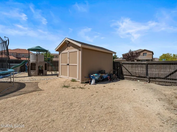 6980 Bannister, Sparks, Nevada 89436, 4 Bedrooms Bedrooms, ,4 BathroomsBathrooms,Residential,Residential,Bannister,0,260011446