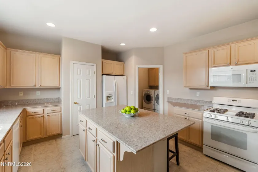 1473 Wild Wolf, Reno, Nevada 89521, 2 Bedrooms Bedrooms, ,2 BathroomsBathrooms,Residential,Residential,Wild Wolf,0,260011447
