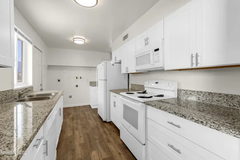 12101 Rocky Mountain, Reno, Nevada 89506, 2 Bedrooms Bedrooms, ,1 BathroomBathrooms,Residential,Residential,Rocky Mountain,0,260010704