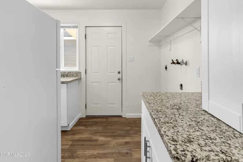 12101 Rocky Mountain, Reno, Nevada 89506, 2 Bedrooms Bedrooms, ,1 BathroomBathrooms,Residential,Residential,Rocky Mountain,0,260010704